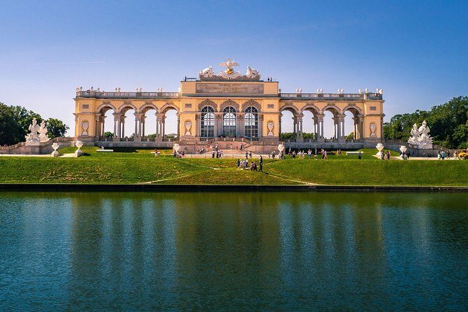 Private Vienna City Tour with Schonbrunn Palace Visit - Private Vienna and the Ringstrasse in one smooth day