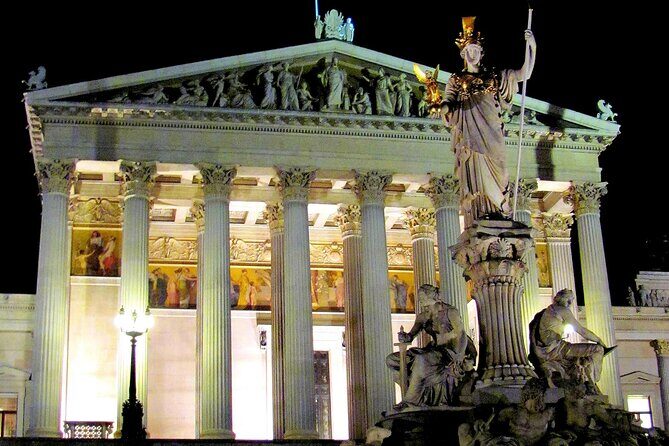 Private Vienna Evening Walk — Orientation for Your First Night - Vienna’s promenades and the Golden Quarter: where elegance turns into a route