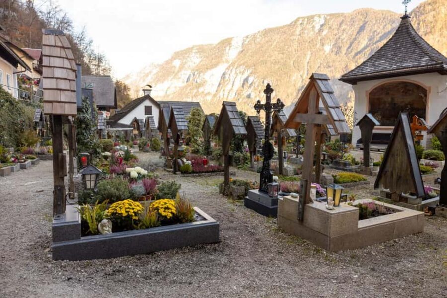 Private Walking Tour of Hallstatt Market Square and Churches - Should you book it?