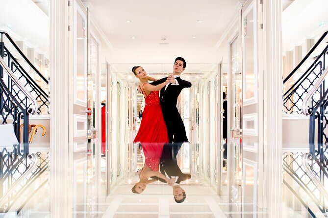 Private Waltz Workshop for Friends & Families (4-14 guests) - Key Highlights at a Glance