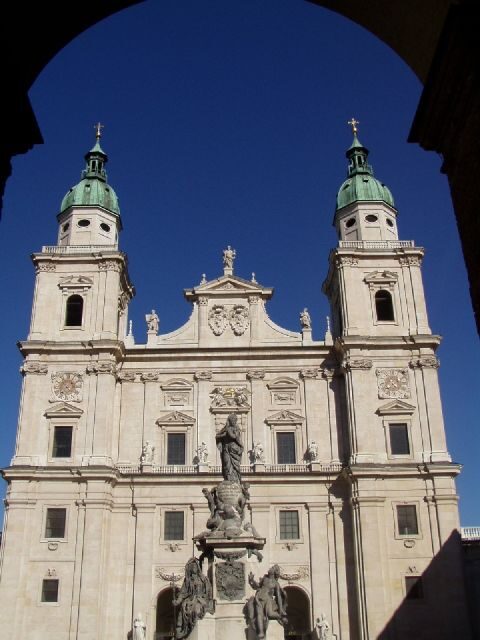 Salzburg 2.5-Hour Walking Tour: Mozart, Old Town & More - Key highlights worth your attention
