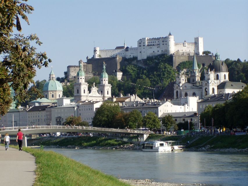 Salzburg 2.5-Hour Walking Tour: Mozart, Old Town & More - Salzburg churches on the route: baroque mood and optional vocal moments
