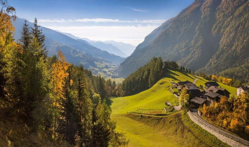 Salzburg – A City of History, Hallstatt – A Place of Legends - Photo-perfect stops and scenic Alps driving: good for cameras, useful for your mood