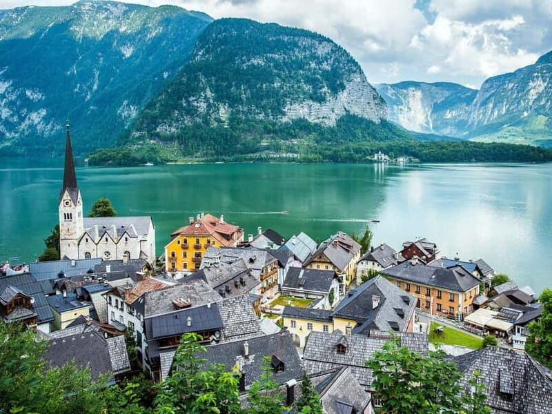 Salzburg – A City of History, Hallstatt – A Place of Legends - Should you book this Hallstatt and Salzburg day trip?