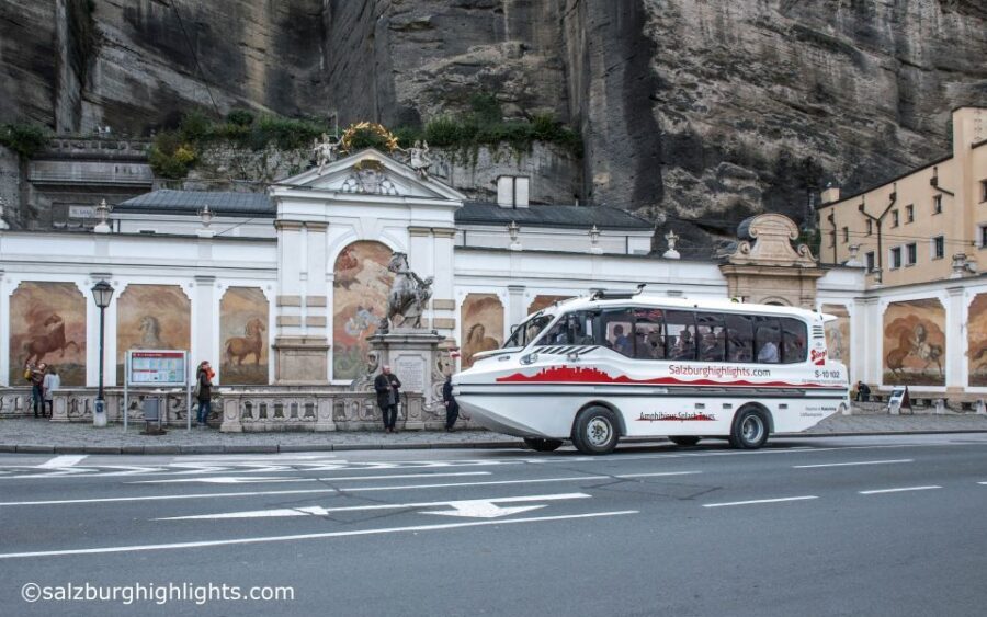 Salzburg: Amphibious Splash Tour on Land & on Water - Leopoldskron Palace and the lake views tied to The Sound of Music