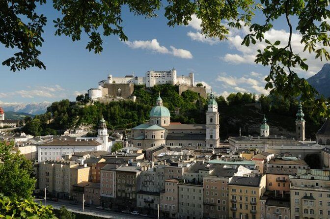 Salzburg Highlight Tour with Fortress Hohensalzburg - Key things that make this tour work