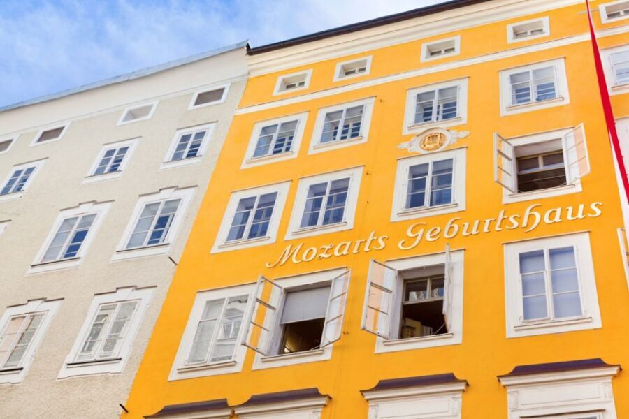Salzburg: Life of Mozart Private Guided Walking Tour - Private guide quality: what you’re really paying for