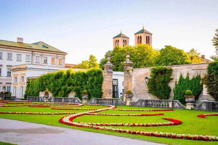 Salzburg: Life of Mozart Private Guided Walking Tour - The Old Town route: from Marktfrauen-Brunnen to Mozart landmarks