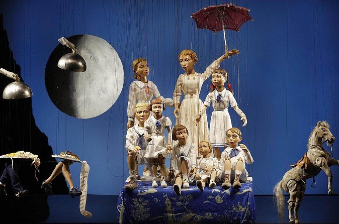 Salzburg Marionette Theater: The Sound of Music - Inside the auditorium: what your seats feel like