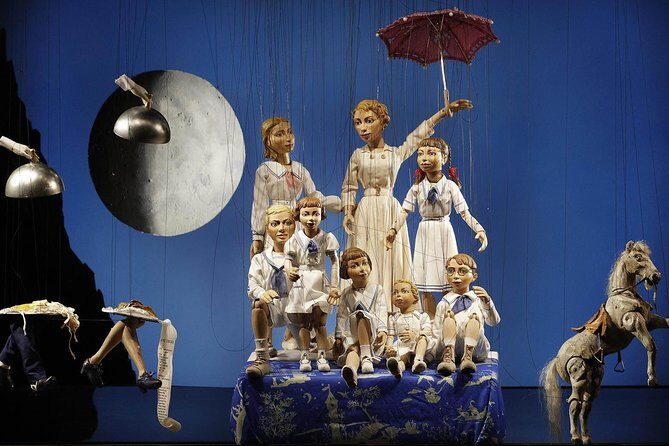 Salzburg Marionette Theater: The Sound of Music - Why the puppets look alive (and not mechanical)