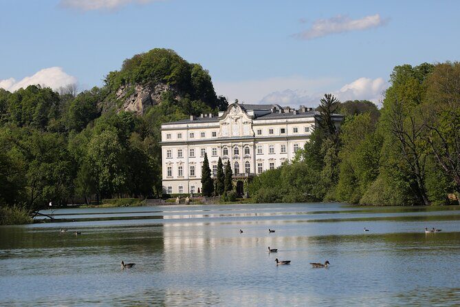 Salzburg On the Traces of Mozart Private Tour - State Bridge to Mozart’s Birthplace: Quick Views, Clear Context