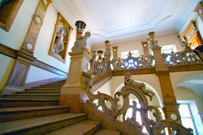 Salzburg: Palace Concert at the Marble Hall of Mirabell Palace - Seating: Category I (numbered) vs Category II (open)