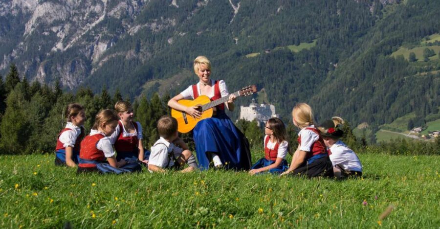 Salzburg: Private Eagle's Nest and the Sound of Music Tour - Eagle’s Nest at Obersalzberg: special access and big, high-altitude views