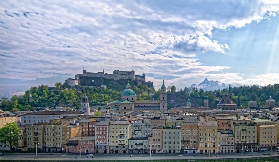 Salzburg Private Walking Tour - The Sound of Music magic: Von Trapp context in real Salzburg