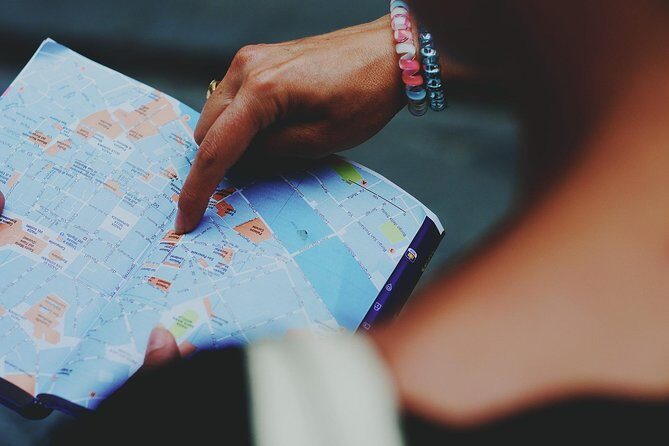 Salzburg to Vienna, Private Transfer, 2h of Sightseeing, Local Driver, English - Comfort, Luggage Space, and Vehicle Choice You Can Actually Plan