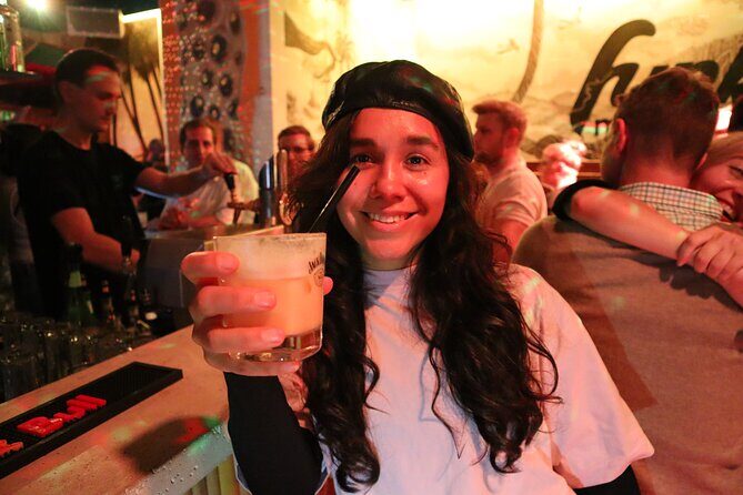 Saturday Night Pub Crawl for Professionals in Vienna, Austria - Kaktus Club underground finale: dancing where long drinks stay sane