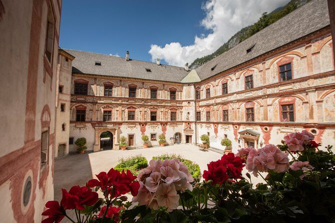 Schloss Tratzberg – Hörspielführung - VR add-on and other extras: worth it, but not required