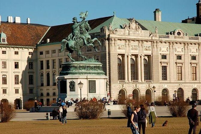 Schoenbrunn Palace Skip-The-Line and Vienna Highlights Private Tour - Hofburg stop at Heroes Square: great for photos, short on time