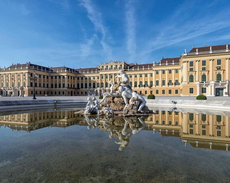 Schönbrunn Palace: Exclusive Ticket after the opening hours - After-Hours Schönbrunn: why the 5:30 PM start matters