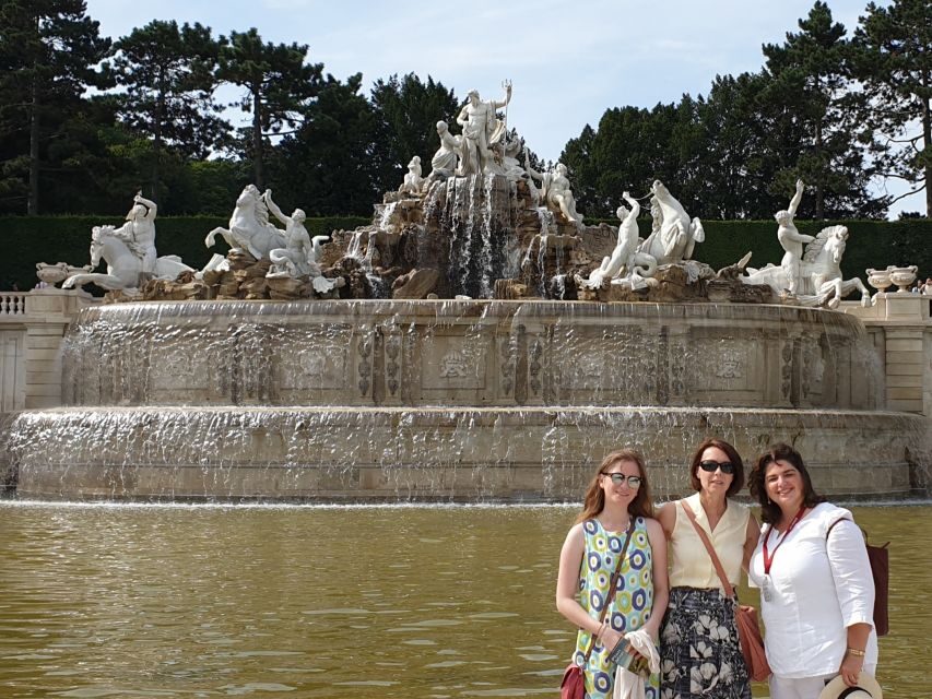 Schönbrunn Palace & Gardens Tour - Inside Schönbrunn: Porcelain Room and the court’s daily power