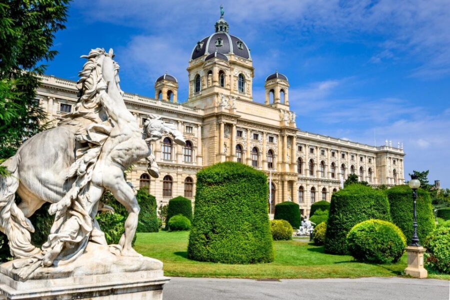 Skip-the-line Private Tour Kunsthistorisches Museum Vienna - Skip-the-line access: what it saves, and what it doesn’t