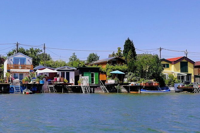 Small-Group Guided Kayak Tour of Vienna - Alte Donau Start: Lakeside Huts, Beavers, and a Swim If It’s Hot