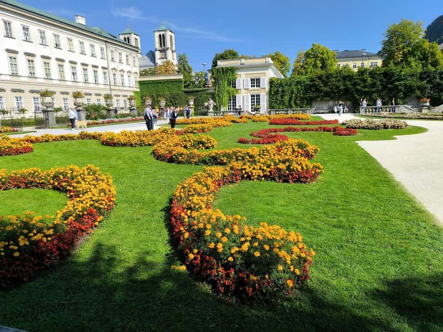 Sound of Music: Salzburg, Mirabell, Hallstatt & Alpine Views - Guides and driving comfort: why some days feel magical and some feel stressful