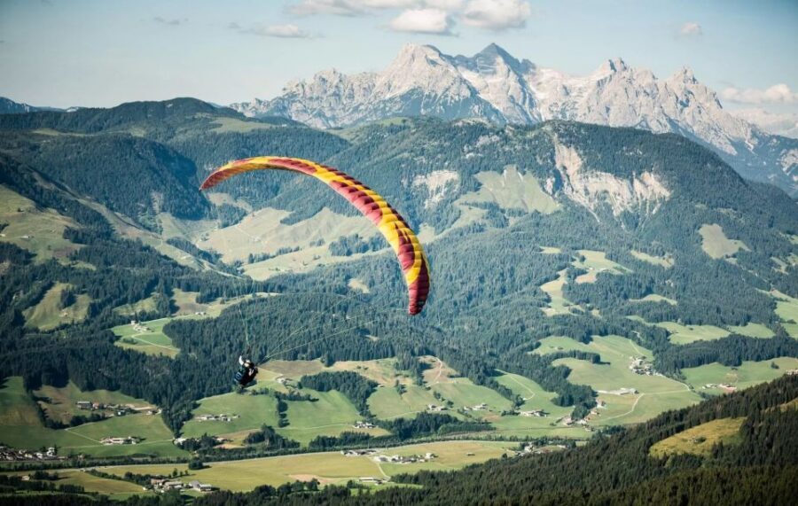 St Johann in Tirol: Tandem Paragliding - The Cable Car Climb and Gearing Up: More Than Just Waiting