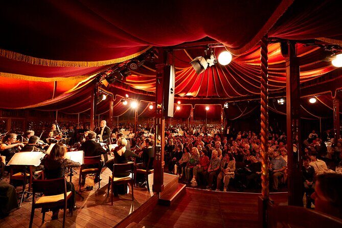 Strauss Dinner Show - Seats and sightlines: the single biggest factor in your enjoyment