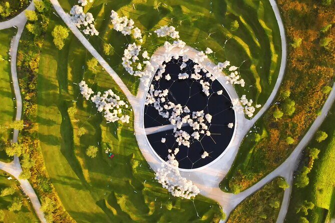 Swarovski Crystal Worlds Admission Ticket in Wattens - Garden of the Giant: art outside where kids can move