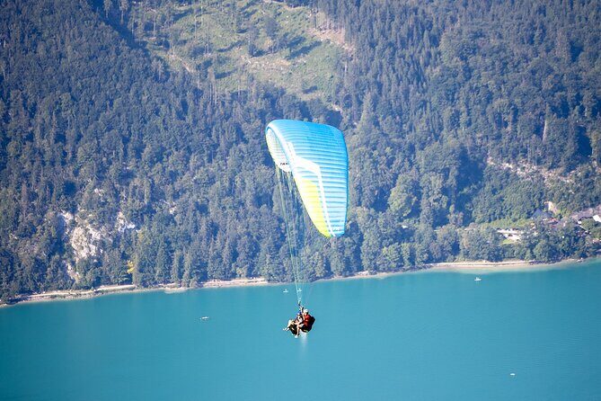 Tandem Paragliding St. Gilgen - Wolfgangsee - The First Minutes: Briefing, Gear, and a Short Run