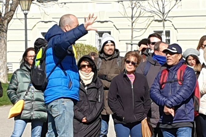 The best of Vienna on foot - Meeting at Maria-Theresien-Platz, then walking to Stephansplatz