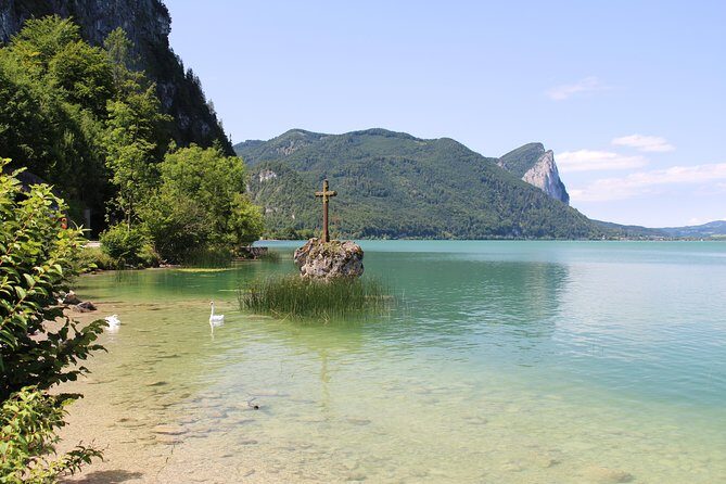 The Hills are Alive and Eagle's Nest - Private Tour from Salzburg - Berchtesgaden lunch break: a calm pause in the Alps