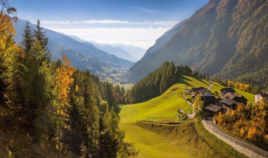 Traunkirchen, Hallstatt & Salzburg – A Day to Remember - Salzburg’s Old Town with a guide: Mozart landmarks in plain sight
