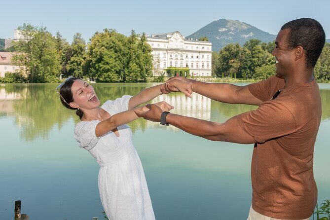 Viator Exclusive: 'The Sound of Music' Private Tour - Hotel pickup, then Schloss Leopoldskron with guided time