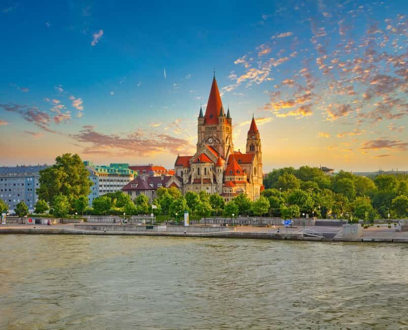 Vienna: 2-hour Danube Panorama Tour - Key things to know before you go