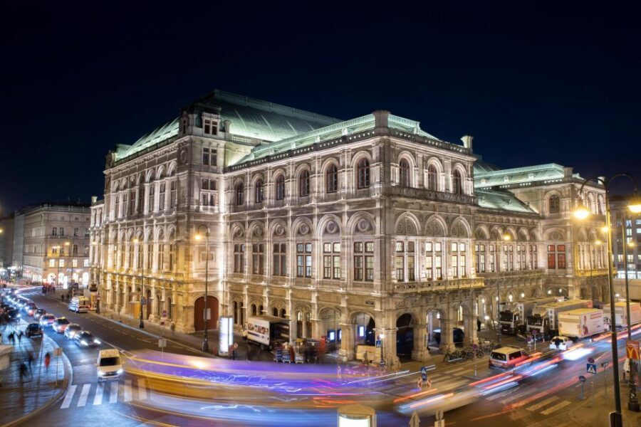 VIENNA AT NIGHT: PRIVATE PHOTO TOUR - Practical checklist for your Vienna night shoot