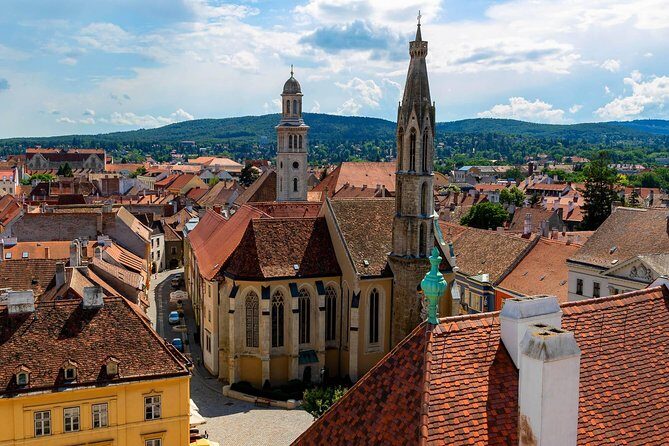 Vienna-Budapest One-Way Sightseeing Transfer - Key things to know before you go