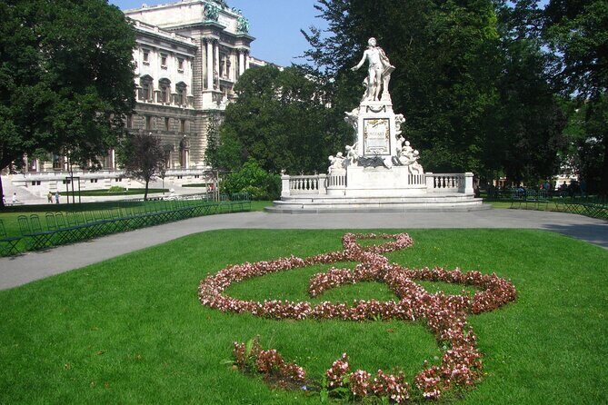Vienna: City of Music Private Walking Tour - Inner City: the headphone listening moment that makes the whole thing click
