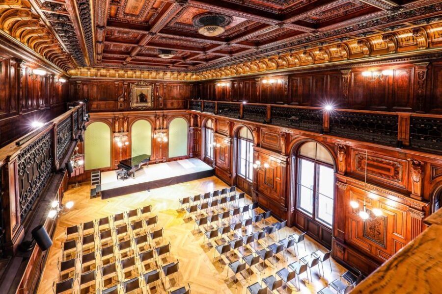 Vienna: Classical Concert at Eschenbach Palace - Vienna’s Eschenbach Palace: a banquet hall built for unforgettable sound