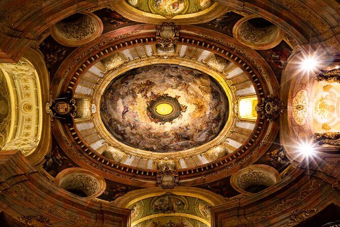 Vienna Classical Concert at St. Peter’s Church - Seating comfort in a wooden pew world (and how to reduce pain)
