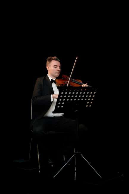 Vienna: Classical Masters Concert at Haus der Musik - Haus der Musik is the right stage for a short, classy evening