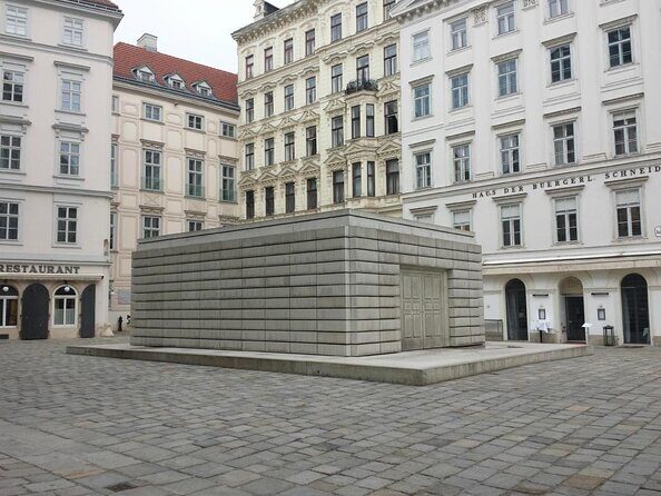 Vienna Food Walk - 5:30 pm plan from Fahnengasse: a small-group Vienna food introduction