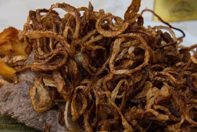 Vienna Food Walk - Roland’s guide style: history tied to what ends up on your plate