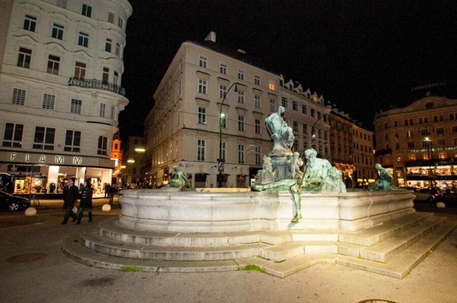 Vienna: Ghosts and Legends Guided Nighttime Walking Tour - Is It Actually Scary? What to Expect From the Tone