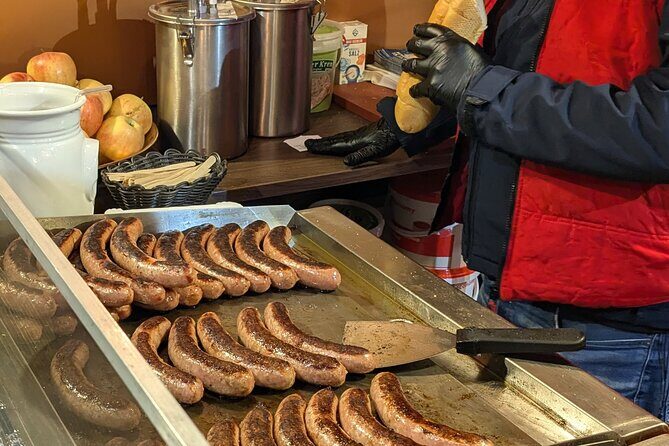 Vienna Guided Christmas Market Food and Drink Tour - The Guide Makes It: James, Claudia, and Gloria’s Style