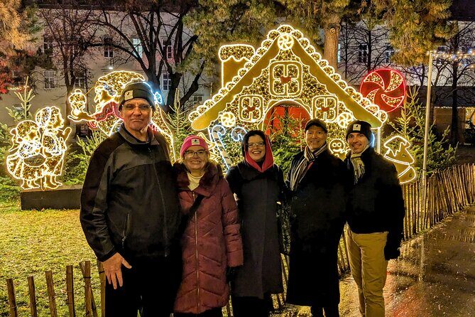 Vienna Guided Christmas Market Food and Drink Tour - Stop 2: Spittelberg Christmas Market in the 7th District