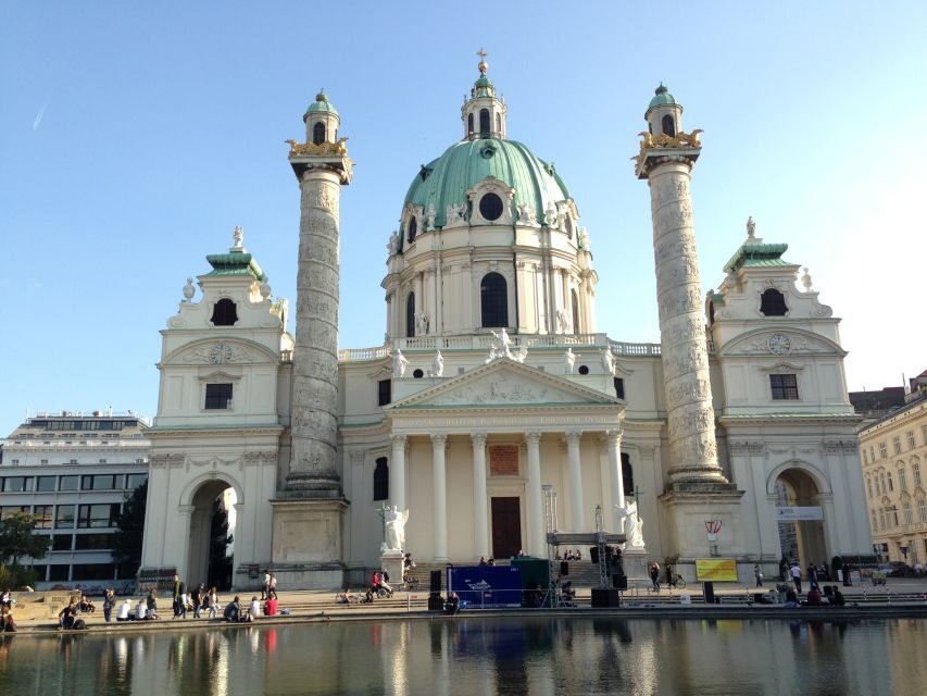 Vienna: Guided E-Bike Tour - From the Opera area to the Hofburg: power, ceremony, and close-up views