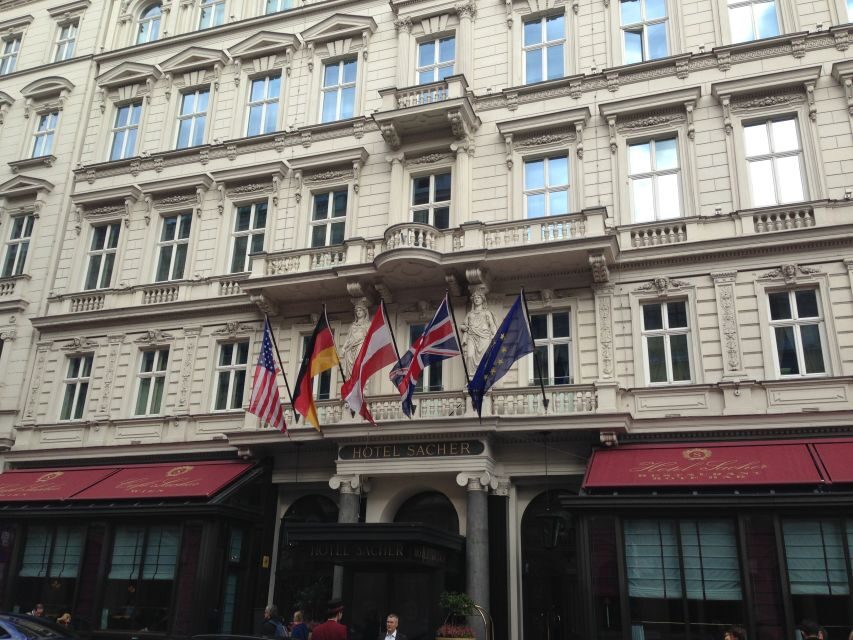 Vienna: Guided E-Bike Tour - E-bike reality check: traffic lanes, battery confidence, and safety