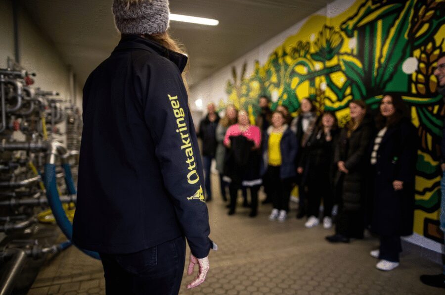 Vienna: Guided tour of the Ottakringer brewery - Walking the beer path: brewhouse to bottling, up close